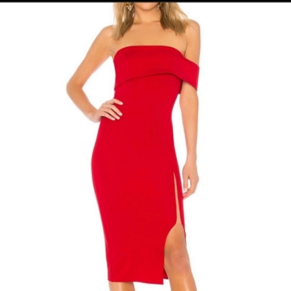 REVOLVE Off shoulder dress (Brand New)